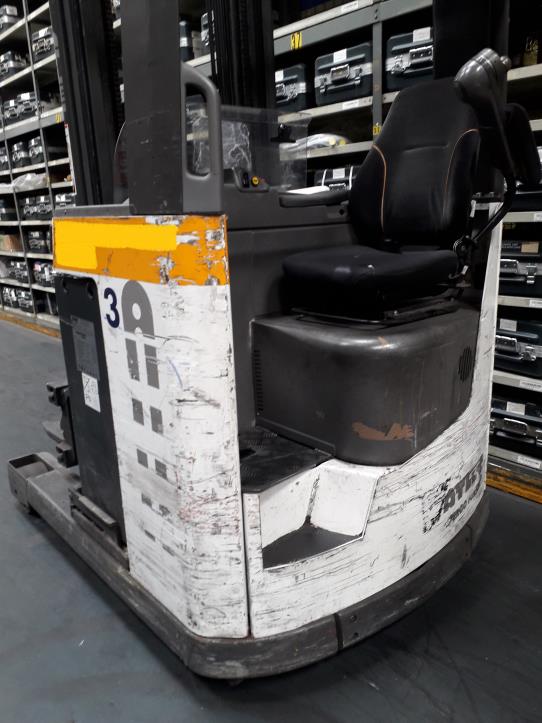 Gepflegte Flurförderfahrzeuge-2